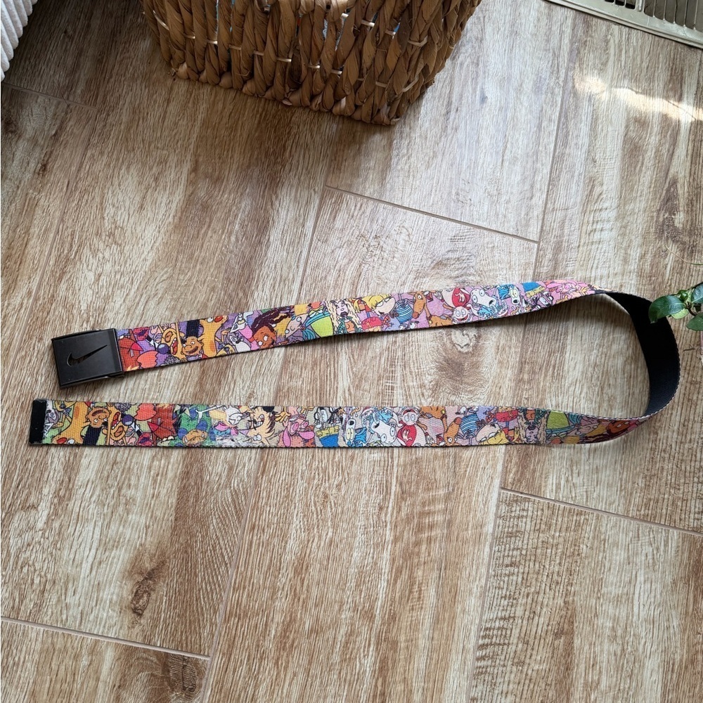 Nike 90’s Vintage Rugrats Belt Nickelodeon Chuckie Tommy Spike